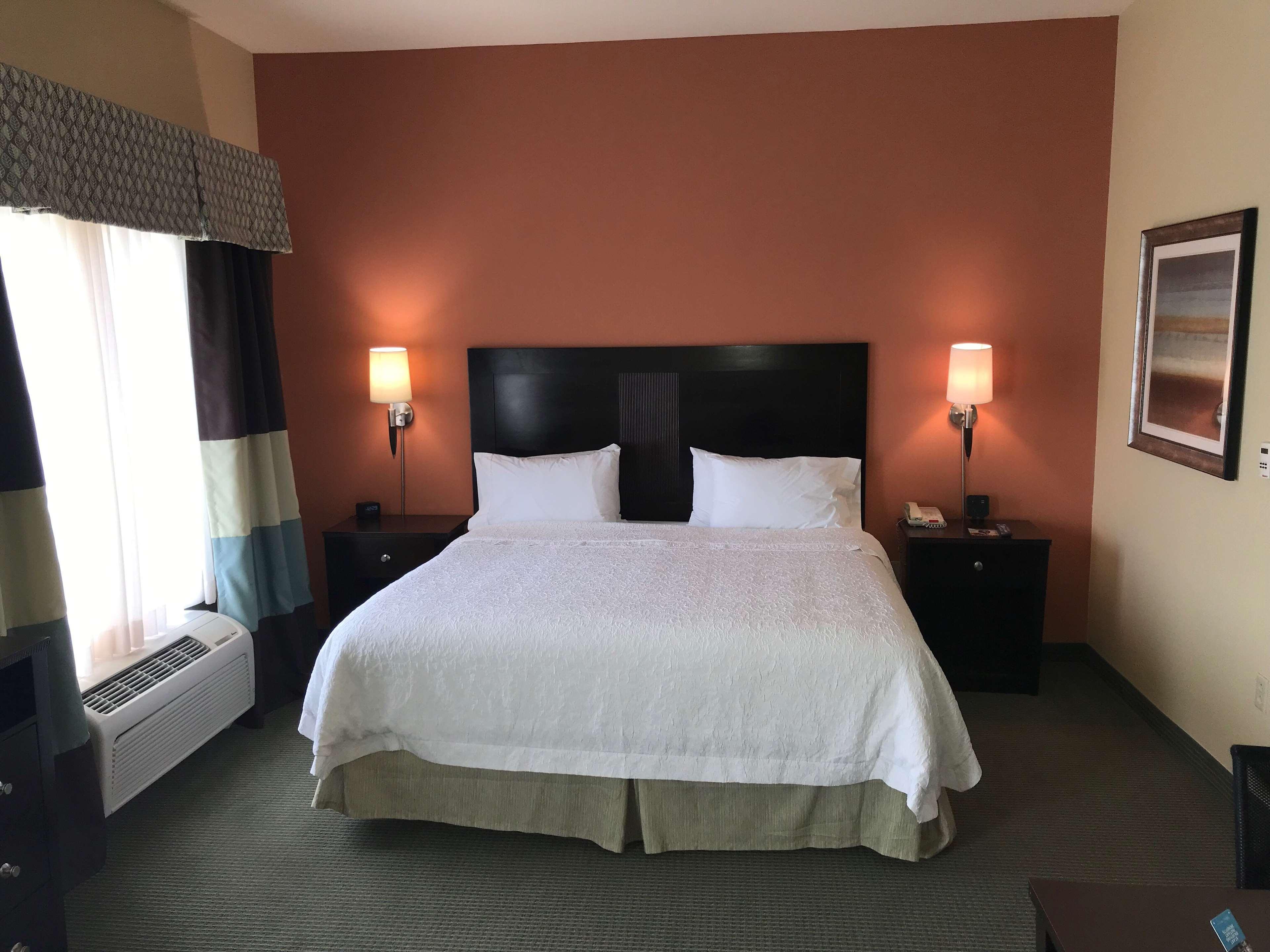 Hampton Inn And Suites Austin - Лейквей Екстер'єр фото